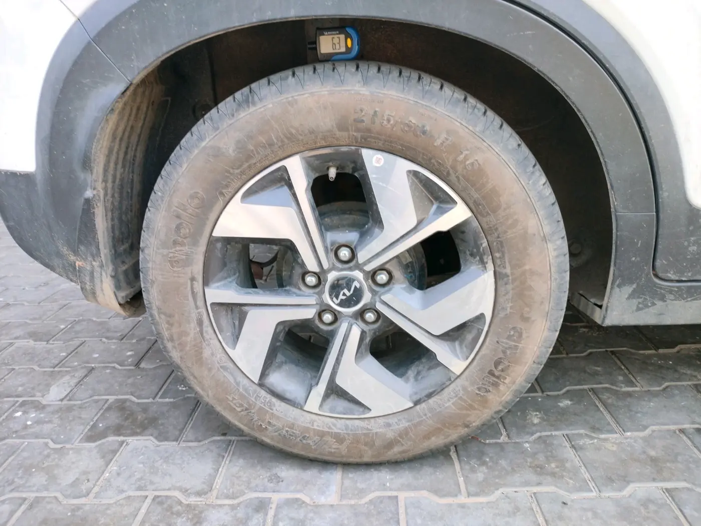 2023 KIA SONET HTX 1.0 IMT, Petrol, Manual, 21,377 km, tyre