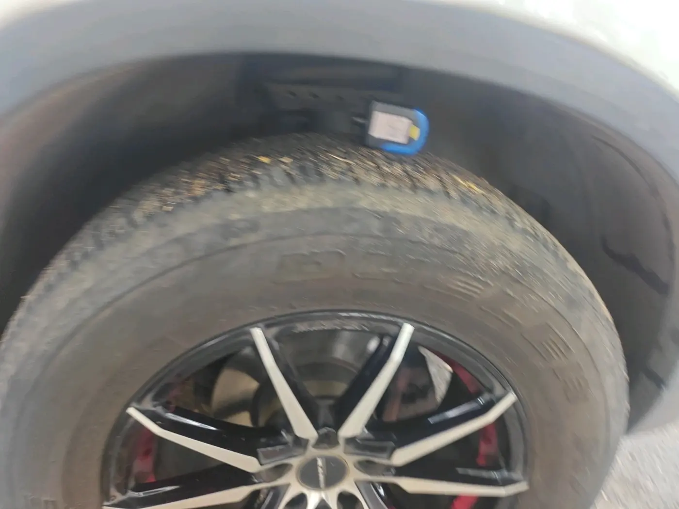 2021 Tata Harrier XM 2.0L KRYOTEC, Diesel, Manual, 1,11,030 km, tyre