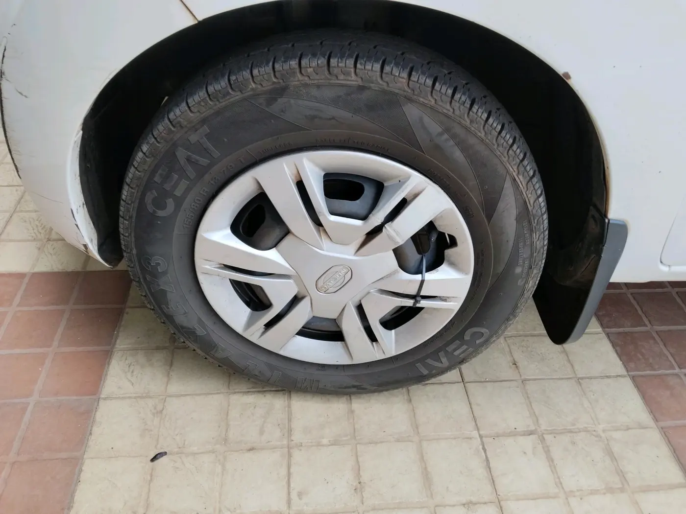 2019 Datsun Redi Go S 1.0 AMT, Petrol, Automatic, 91,582 km, tyre