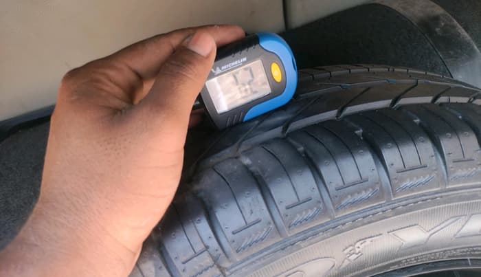 2019 Maruti Celerio VXI, CNG, Manual, 64,380 km, tyre