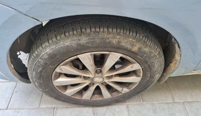 2012 Maruti Ertiga ZDI, Diesel, Manual, 1,01,347 km, tyre