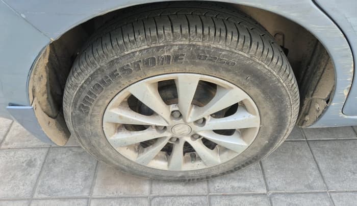2012 Maruti Ertiga ZDI, Diesel, Manual, 1,01,347 km, tyre