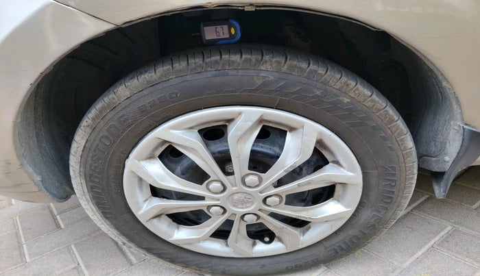 2015 Tata Bolt XM REVOTRON, Petrol, Manual, 83,723 km, tyre