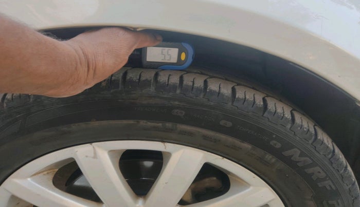 2011 Maruti SX4 ZDI, Diesel, Manual, 1,70,838 km, tyre