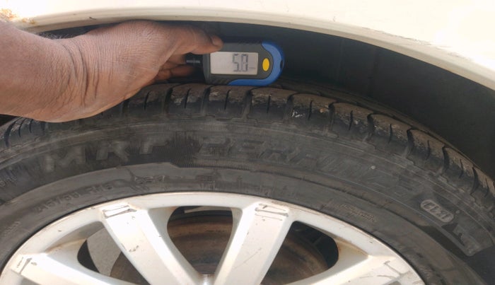 2011 Maruti SX4 ZDI, Diesel, Manual, 1,70,838 km, tyre
