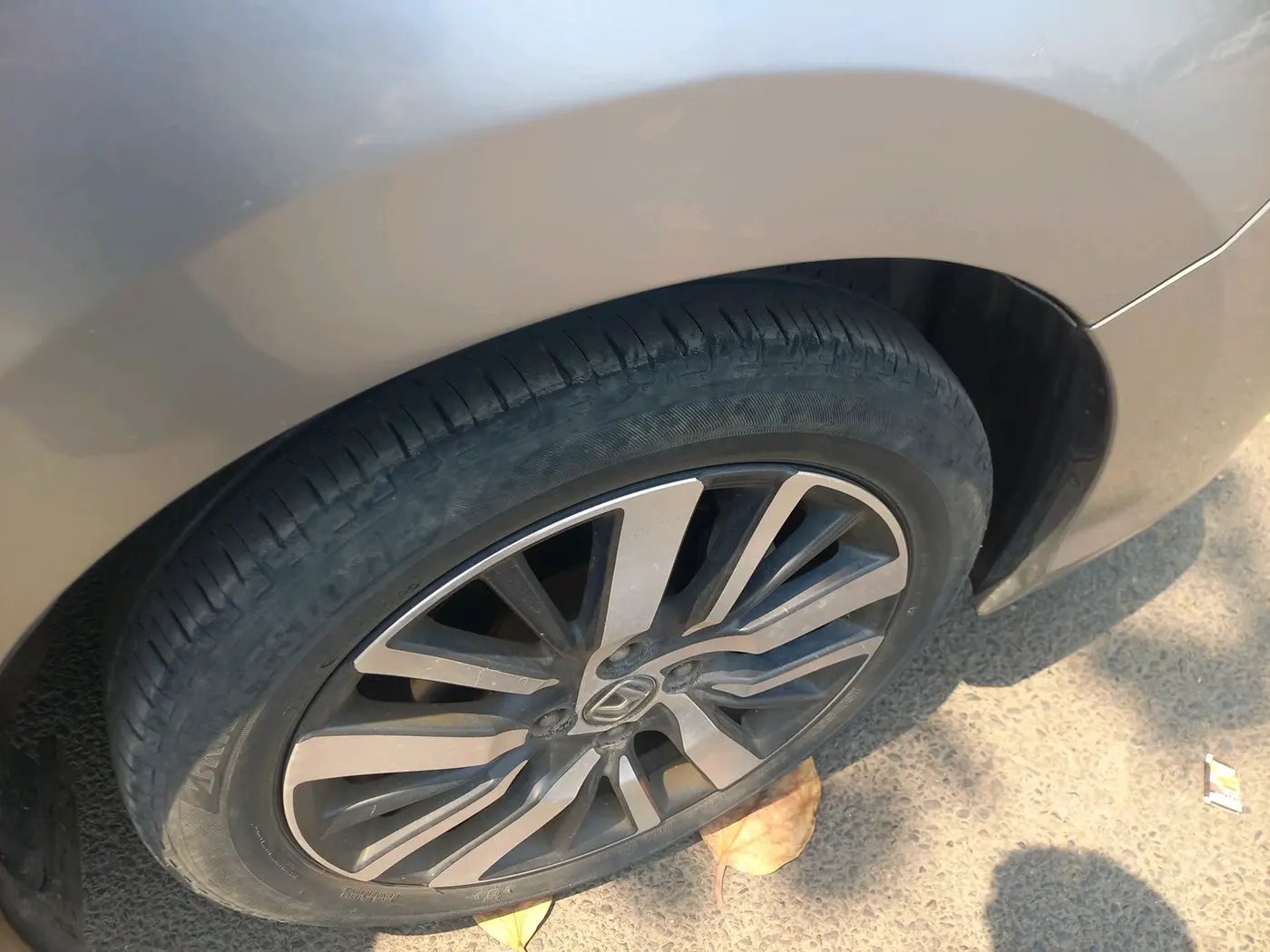 2020 Honda City 1.5L I-VTEC ZX CVT, Petrol, Automatic, 24,235 km, tyre