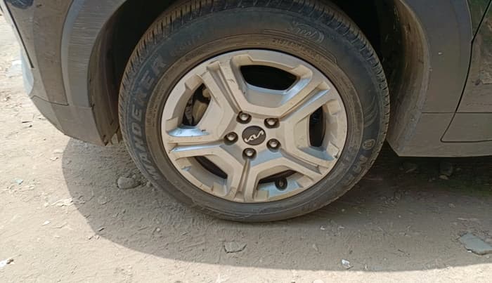 2023 KIA SONET HTK PLUS 1.2, Petrol, Manual, 30,513 km, tyre