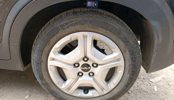 2023 KIA SONET HTK PLUS 1.2, Petrol, Manual, 30,513 km, tyre