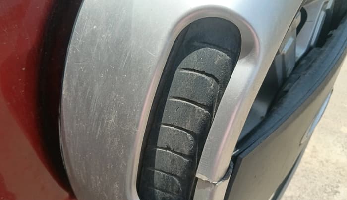 2012 Mahindra Quanto C8, Diesel, Manual, 1,21,947 km, tyre