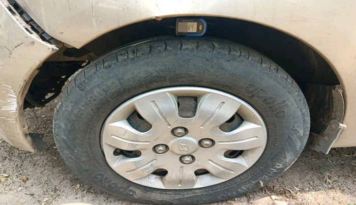 2010 Hyundai i10 MAGNA 1.1, Petrol, Manual, 1,59,874 km, tyre