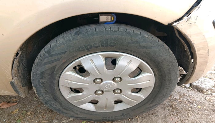 2010 Hyundai i10 MAGNA 1.1, Petrol, Manual, 1,59,874 km, tyre