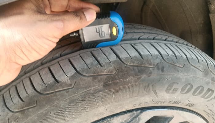 2024 Maruti FRONX DELTA PLUS 1.2L AGS, Petrol, Automatic, 17,296 km, tyre