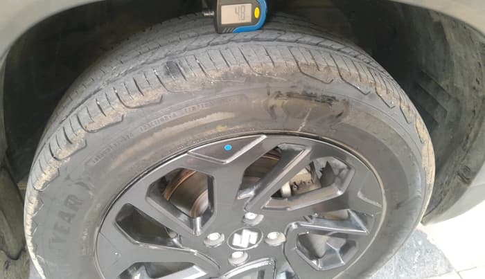 2023 Maruti FRONX DELTA PLUS 1.2L AGS, Petrol, Automatic, 36,567 km, tyre