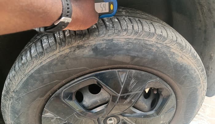 2022 Tata PUNCH ADVENTURE MT, Petrol, Manual, 41,911 km, tyre