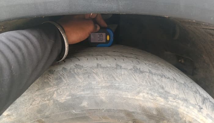 2022 Tata Safari XT, Diesel, Manual, 62,453 km, tyre