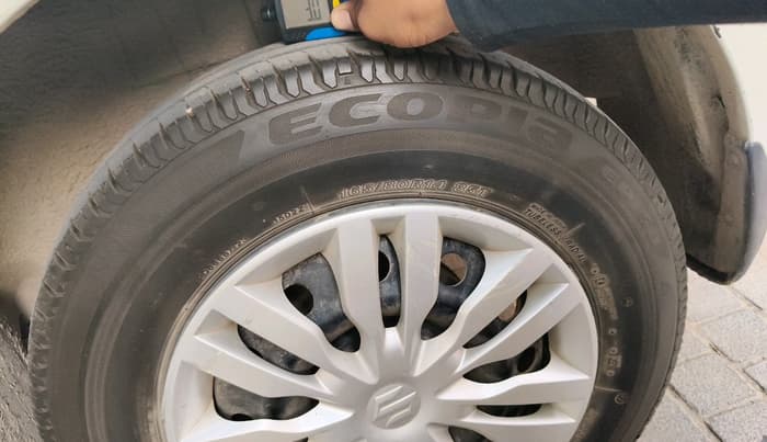 2019 Maruti Dzire VXI, Petrol, Manual, 66,986 km, tyre