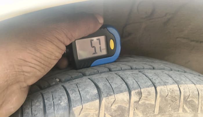 2018 Hyundai Grand i10 MAGNA AT 1.2 KAPPA VTVT, Petrol, Automatic, 40,368 km, tyre