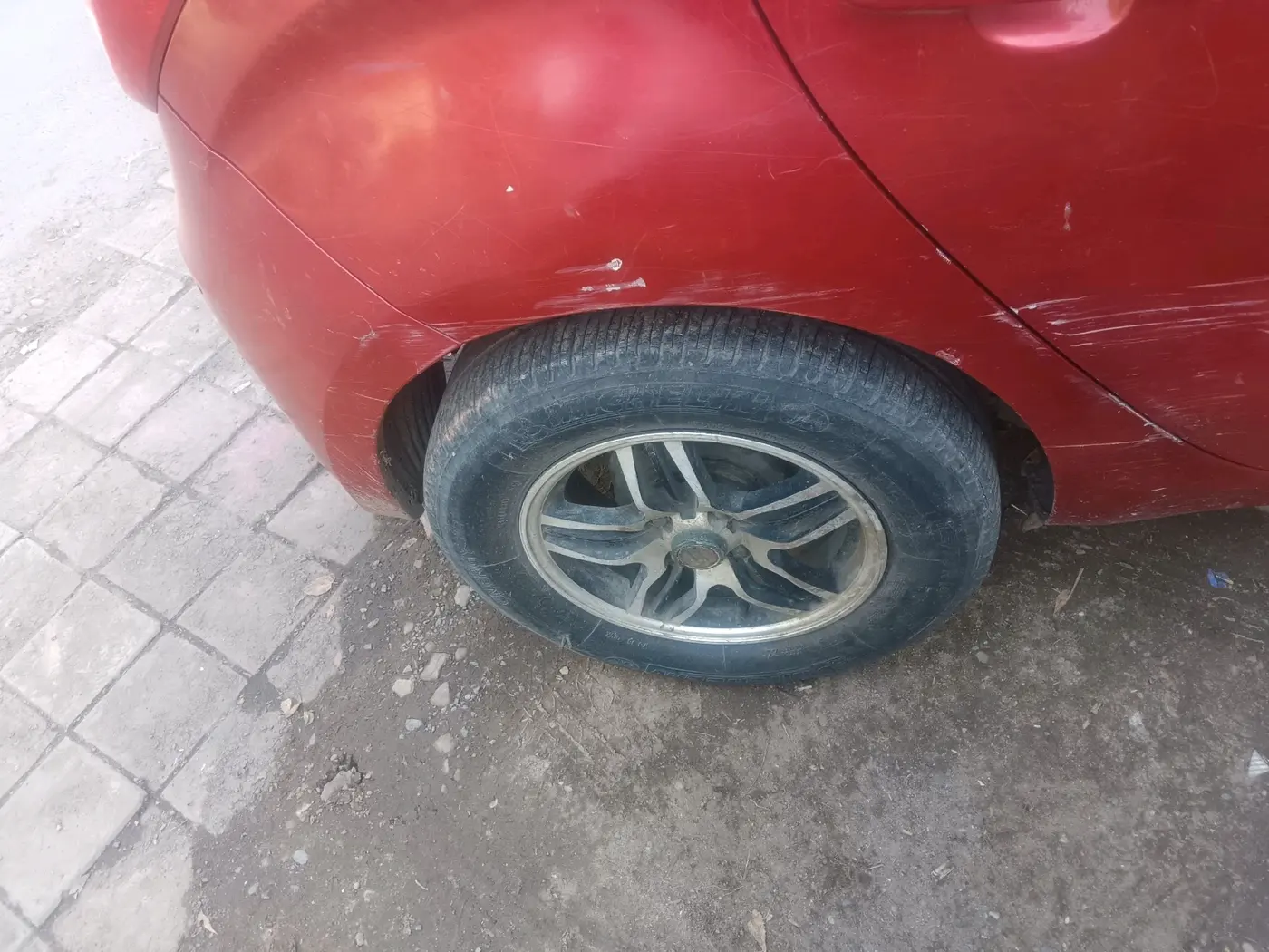 2012 Hyundai i20 MAGNA 1.2, Petrol, Manual, 1,13,188 km, tyre