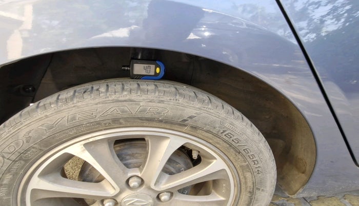 2016 Hyundai Grand i10 ASTA (O) AT 1.2 KAPPA VTVT, Petrol, Automatic, 21,463 km, tyre