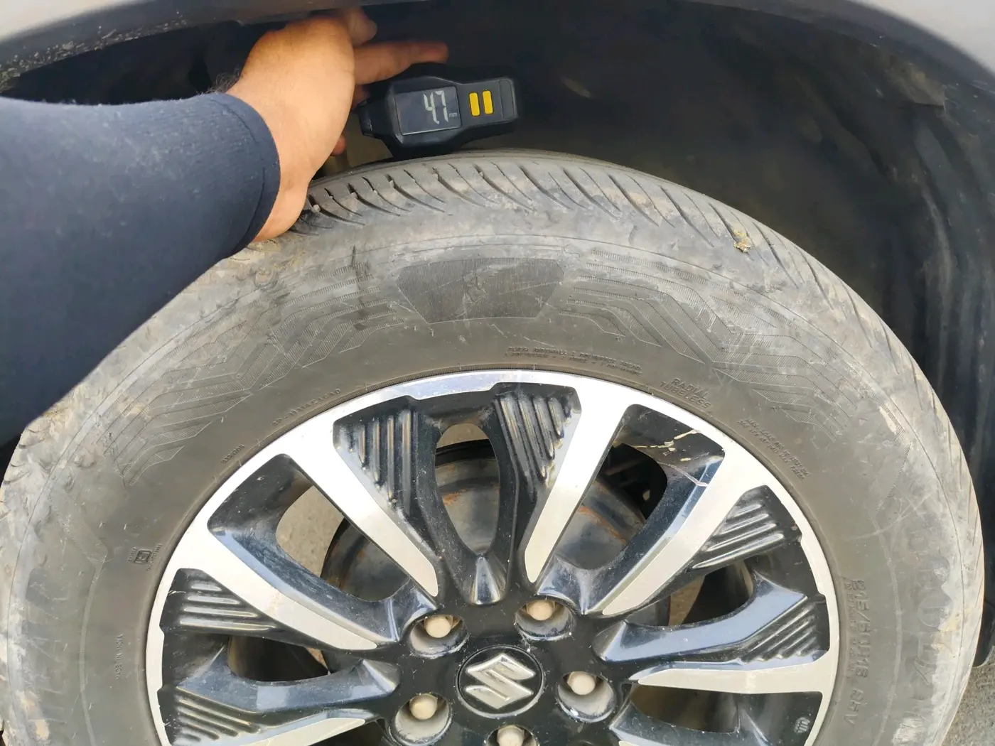 2021 Maruti Vitara Brezza ZXI PLUS, CNG, Manual, 73,555 km, tyre