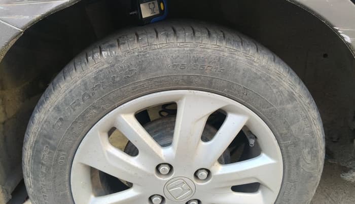 2013 Honda Amaze 1.5L I-DTEC VX, Diesel, Manual, 40,848 km, tyre