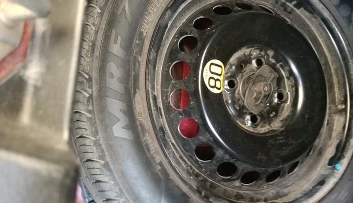 2019 Maruti Baleno ZETA CVT PETROL 1.2, Petrol, Automatic, 50,216 km, tyre