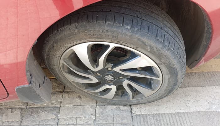 2019 Maruti Baleno ZETA CVT PETROL 1.2, Petrol, Automatic, 50,216 km, tyre