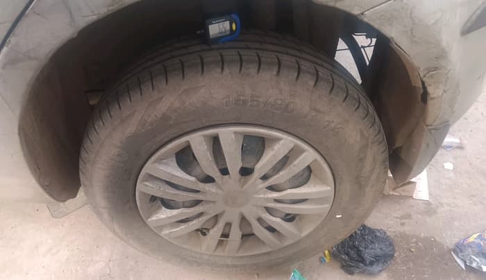 2016 Maruti Swift VXI, Petrol, Manual, 88,561 km, tyre