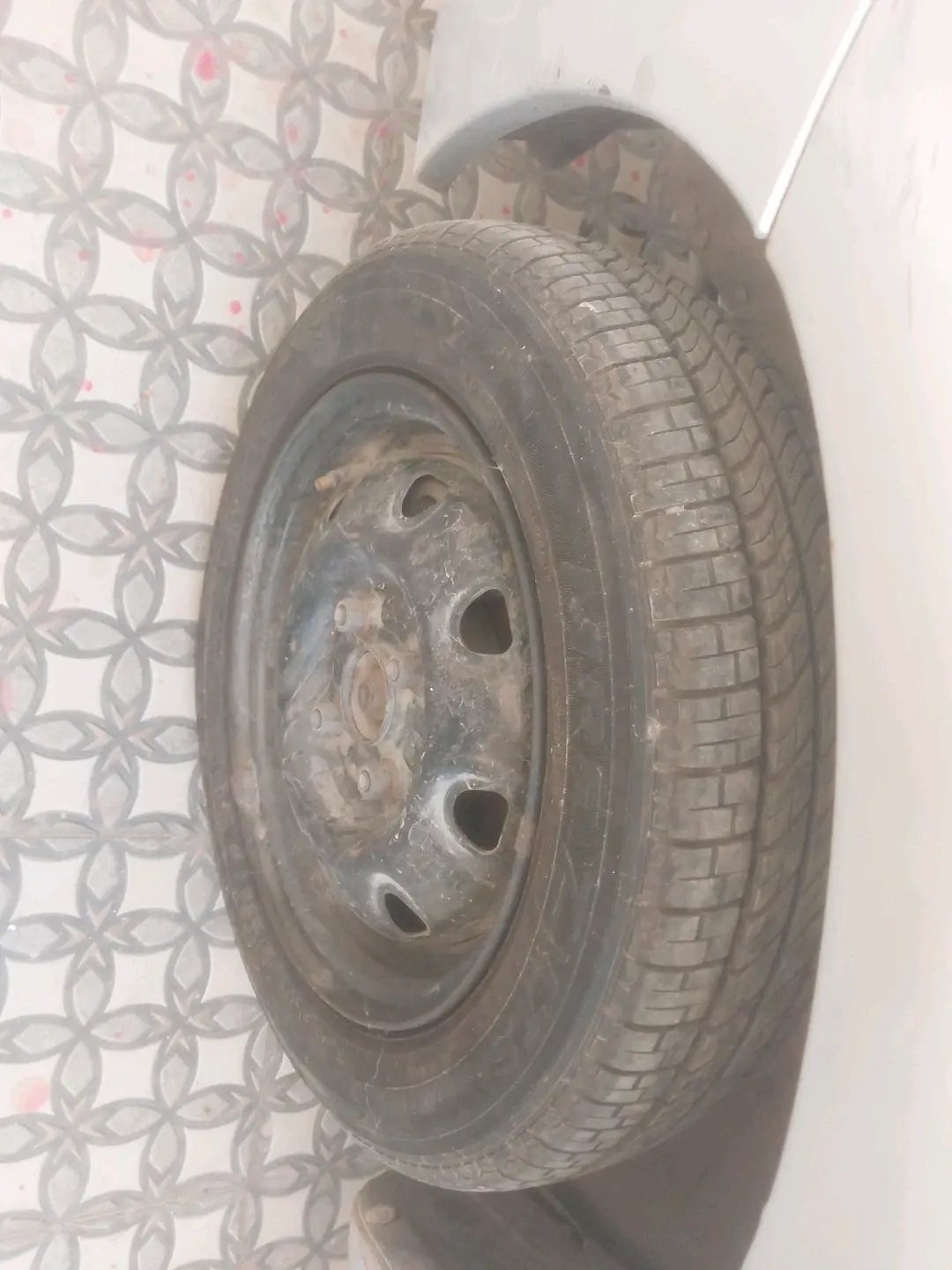 2011 Maruti Zen Estilo VXI, Petrol, Manual, 88,370 km, tyre