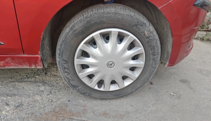 2018 Tata Tiago WIZZ EDITION PETROL, Petrol, Manual, 1,18,470 km, tyre