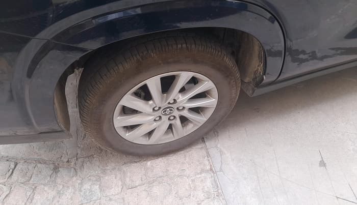 2024 Toyota INNOVA HYCROSS GX 7 STR, Petrol, Automatic, 18,101 km, tyre