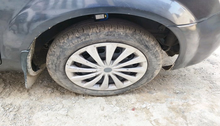 2012 Ford Fiesta Classic CLXI 1.6 PETROL, CNG, Manual, 91,381 km, tyre