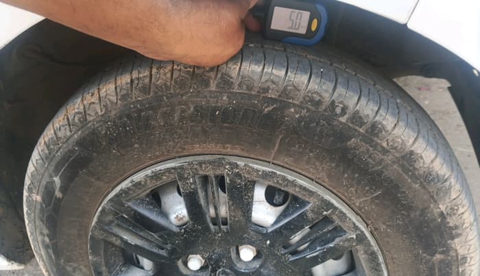 2021 Hyundai NEW SANTRO SPORTZ EXECUTIVE MT CNG, CNG, Manual, 79,016 km, tyre