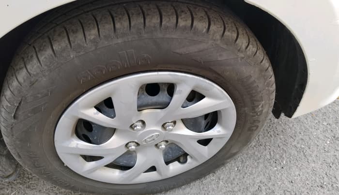 2018 Hyundai Grand i10 SPORTZ 1.2 KAPPA VTVT, Petrol, Manual, 75,548 km, tyre