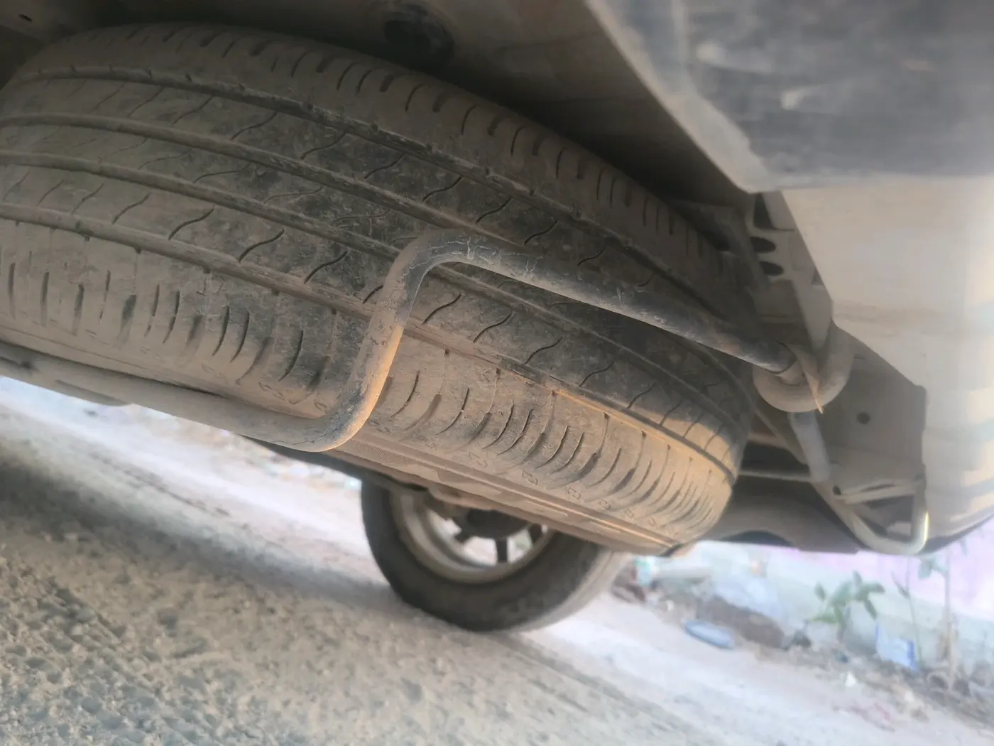 2023 Maruti XL6 ZETA CNG, CNG, Manual, 45,964 km, tyre