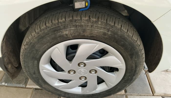 2019 Hyundai NEW SANTRO SPORTZ MT, Petrol, Manual, 18,761 km, tyre