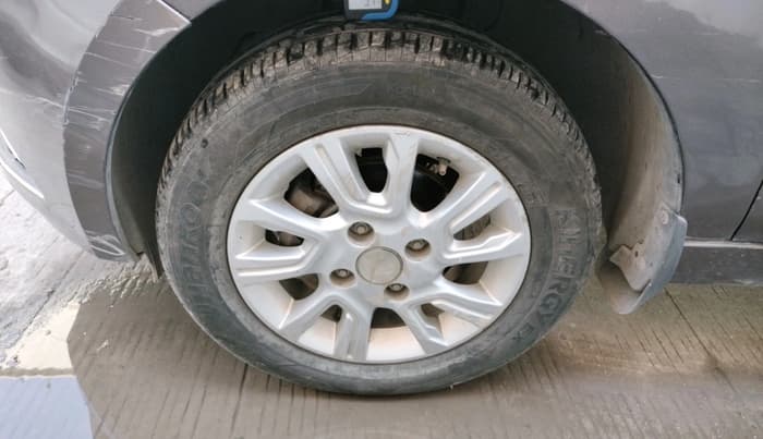 2018 Tata Tiago XZA PETROL, CNG, Automatic, 50,259 km, tyre