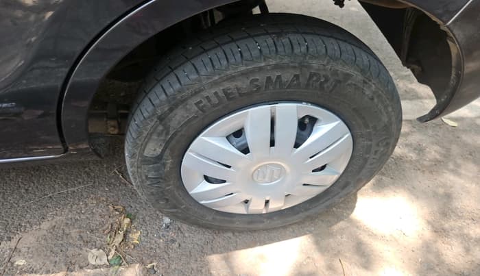 2022 Maruti Alto LXI O, Petrol, Manual, 6,972 km, tyre