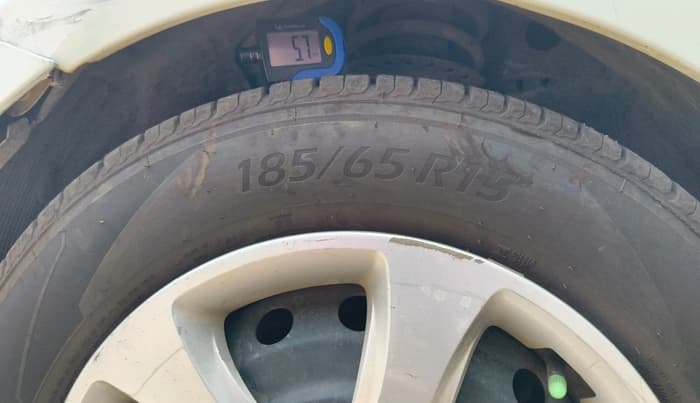 2011 Hyundai Verna FLUIDIC 1.4 VTVT, Petrol, Manual, 98,900 km, tyre