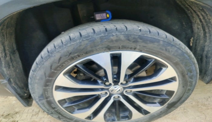 2022 MG HECTOR PLUS SHARP 1.5 PETROL TURBO CVT 6-STR, Petrol, Automatic, 76,369 km, tyre
