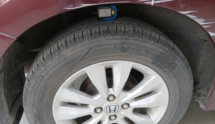 2012 Honda City 1.5L I-VTEC V MT, Petrol, Manual, 97,130 km, tyre