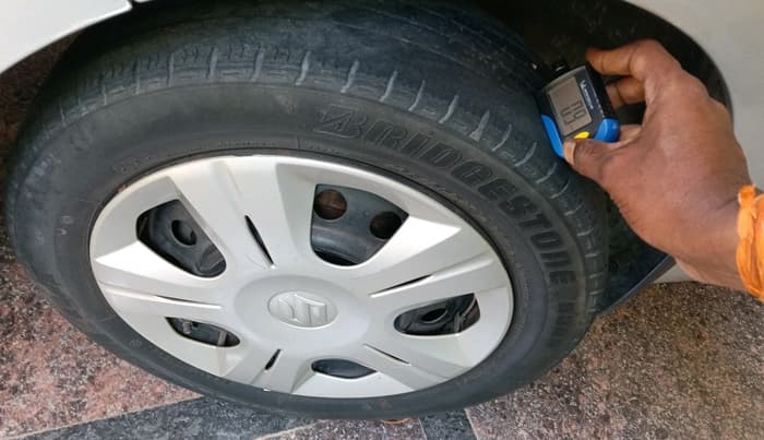 2012 Maruti Wagon R 1.0 VXI, Petrol, Manual, 1,03,904 km, tyre