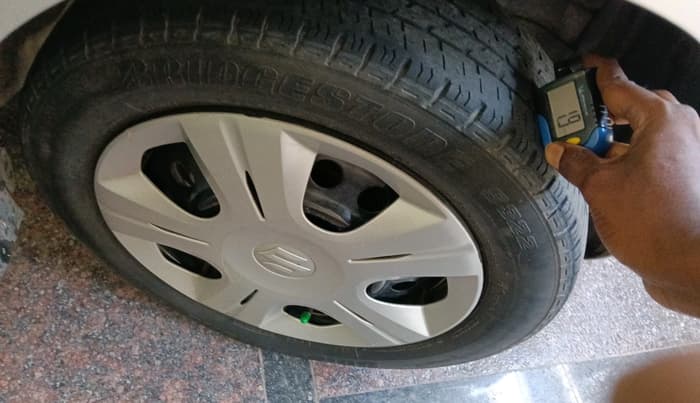 2012 Maruti Wagon R 1.0 VXI, Petrol, Manual, 1,03,904 km, tyre