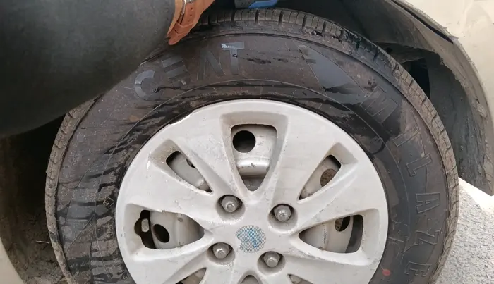2011 Hyundai i10 ERA 1.1, Petrol, Manual, 35,442 km, tyre