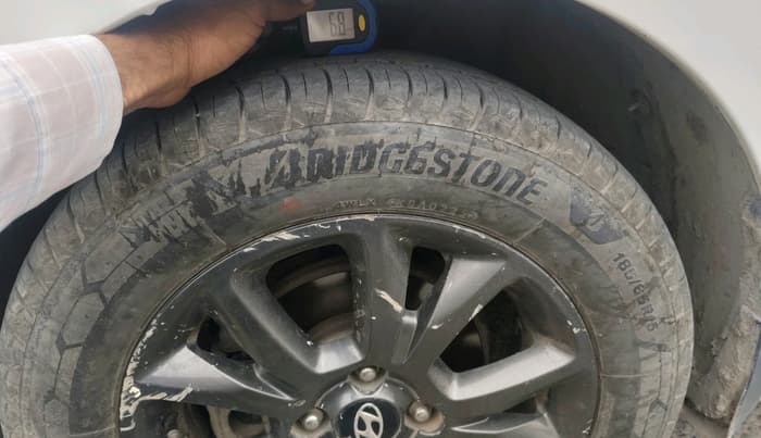 2018 Hyundai Elite i20 ASTA 1.2, Petrol, Manual, 1,02,480 km, tyre