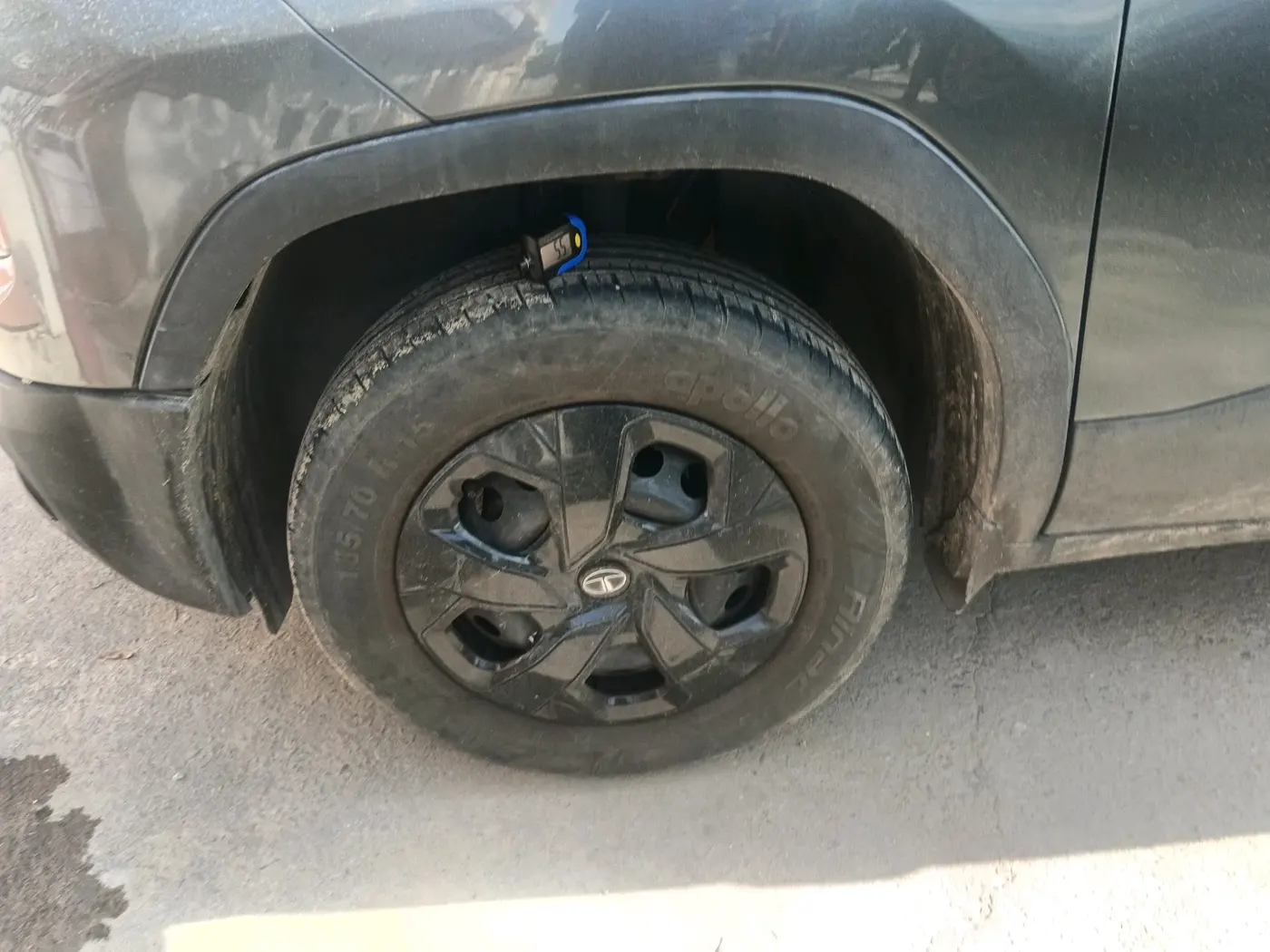 2023 Tata PUNCH ADVENTURE MT, Petrol, Manual, 25,200 km, tyre
