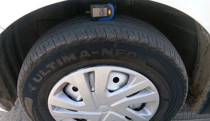 2021 Maruti New Wagon-R LXI CNG 1.0, CNG, Manual, 57,821 km, tyre