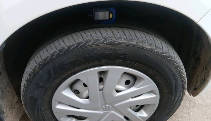 2021 Maruti New Wagon-R LXI CNG 1.0, CNG, Manual, 57,821 km, tyre