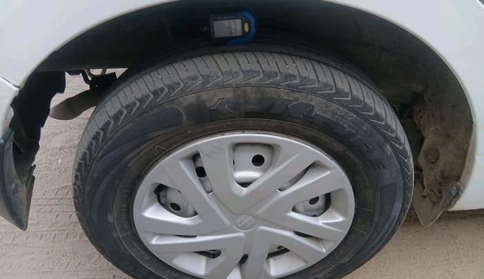 2021 Maruti New Wagon-R LXI CNG 1.0, CNG, Manual, 57,821 km, tyre