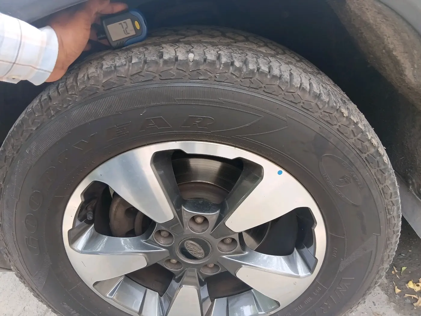 2019 Mahindra ALTURAS G4 4WD AT, Diesel, Automatic, 56,155 km, tyre